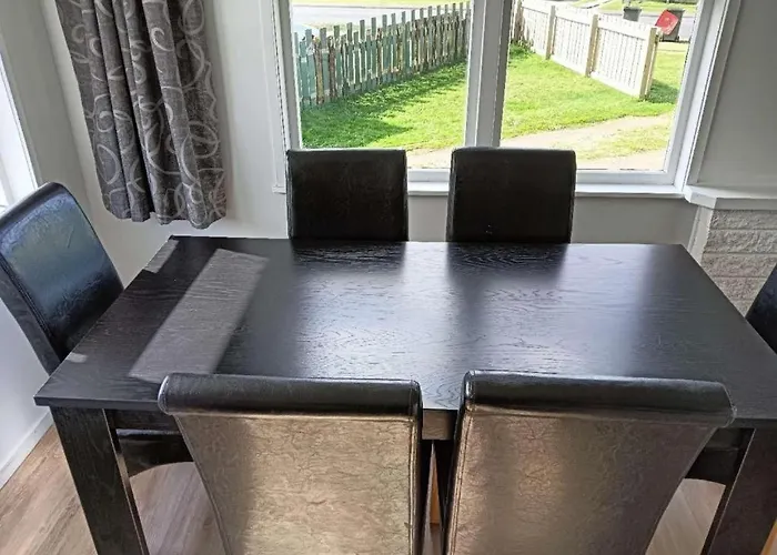 펜션 Serviced 3 Bedroom House