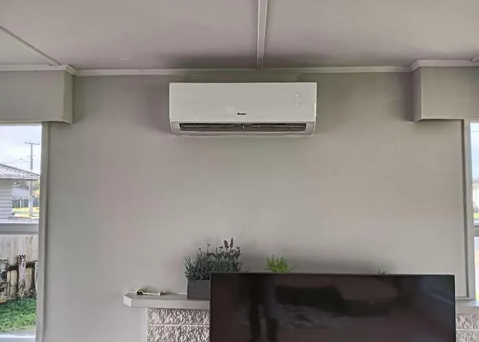 Serviced 3 Bedroom House 로토루아