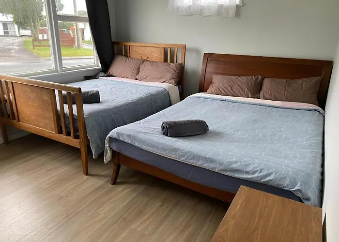 Serviced 3 Bedroom House 로토루아
